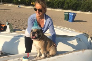 Frau mit Hund